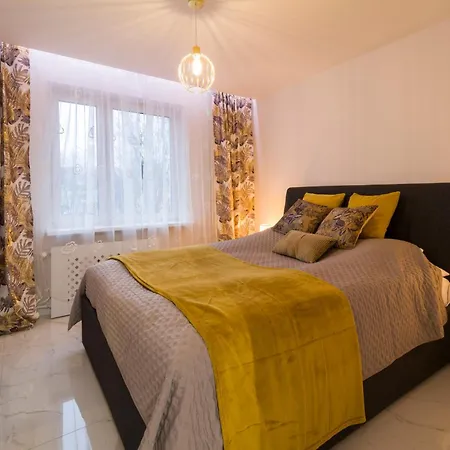 Apartament Golden Prestige Glogow  Exterior photo